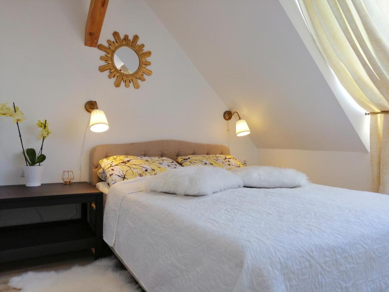 Apartamentai Niden - Su Terasa Ir Vaizdu I Marias Nidos Centre Экстерьер фото