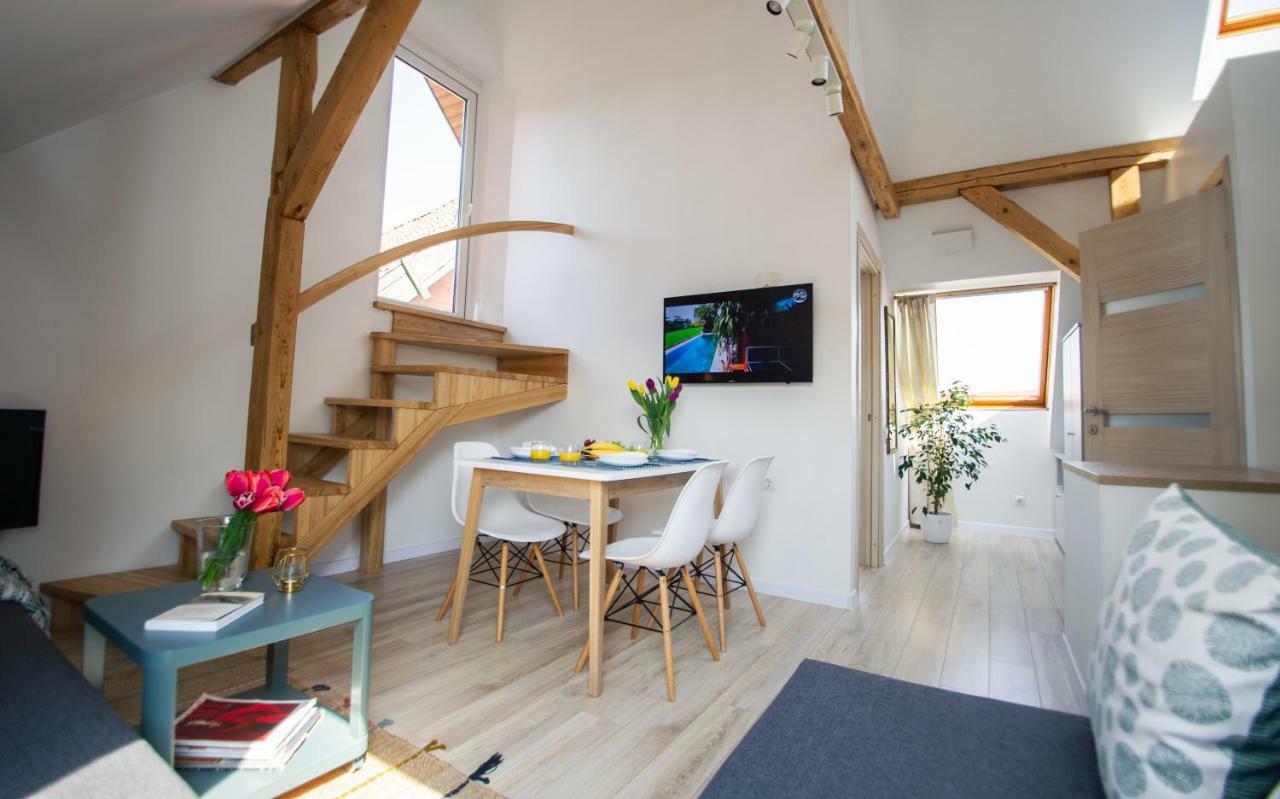 Apartamentai Niden - Su Terasa Ir Vaizdu I Marias Nidos Centre Экстерьер фото